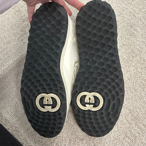 Gucci White and Black Sneakers - Picture 4 of 7